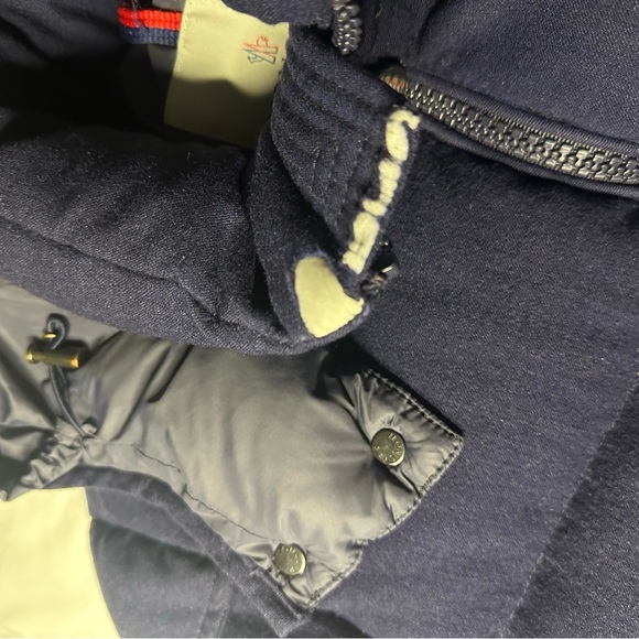 Moncler - Picture 3 of 8